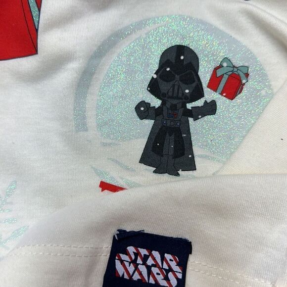 NWT Disney Star Wars Holiday top - Picture 3 of 3